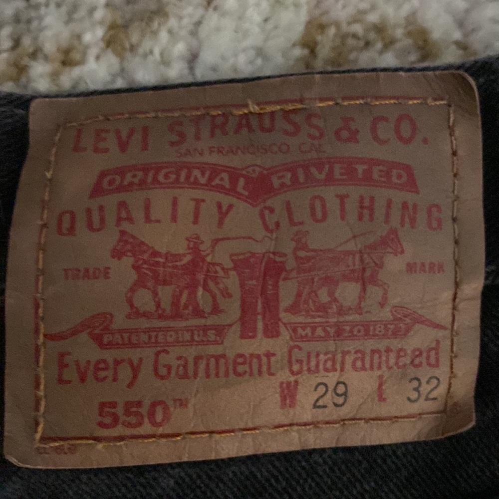 Levi’s Shorts - Picture 3 of 8